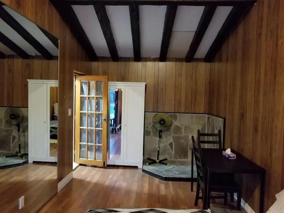 Private Rooms 5 Min Finch West Subway - York University Toronto Ngoại thất bức ảnh