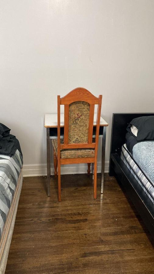 Private Rooms 5 Min Finch West Subway - York University Toronto Ngoại thất bức ảnh